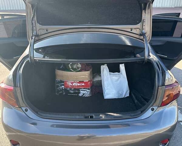 Серый Тойота Королла, объемом двигателя 1.6 л и пробегом 166 тыс. км за 6700 $, фото 24 на Automoto.ua