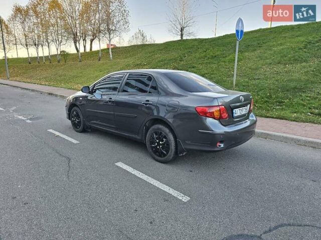 Серый Тойота Королла, объемом двигателя 1.6 л и пробегом 160 тыс. км за 6200 $, фото 2 на Automoto.ua