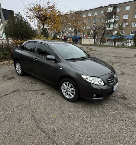 Серый Тойота Королла, объемом двигателя 1.6 л и пробегом 261 тыс. км за 5599 $, фото 5 на Automoto.ua