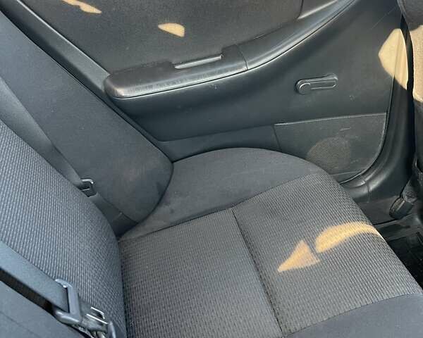 Серый Тойота Королла, объемом двигателя 1.6 л и пробегом 311 тыс. км за 5600 $, фото 9 на Automoto.ua