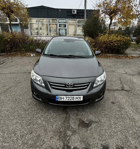 Серый Тойота Королла, объемом двигателя 1.6 л и пробегом 261 тыс. км за 5599 $, фото 2 на Automoto.ua