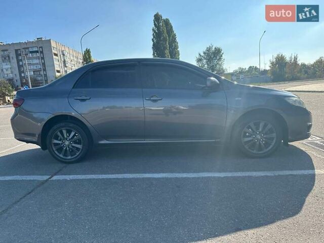 Серый Тойота Королла, объемом двигателя 1.6 л и пробегом 166 тыс. км за 6700 $, фото 32 на Automoto.ua