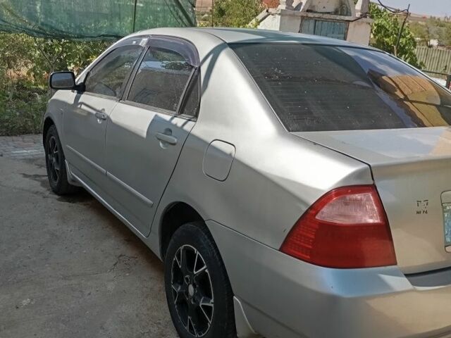 Сірий Тойота Королла, об'ємом двигуна 1.6 л та пробігом 270 тис. км за 4300 $, фото 4 на Automoto.ua