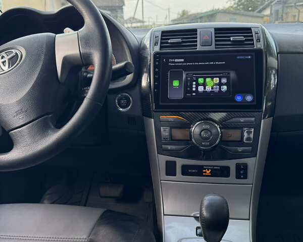 Сірий Тойота Королла, об'ємом двигуна 1.6 л та пробігом 275 тис. км за 5300 $, фото 7 на Automoto.ua