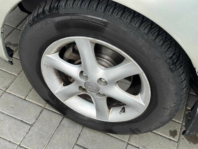 Серый Тойота Королла, объемом двигателя 1.6 л и пробегом 245 тыс. км за 5490 $, фото 6 на Automoto.ua