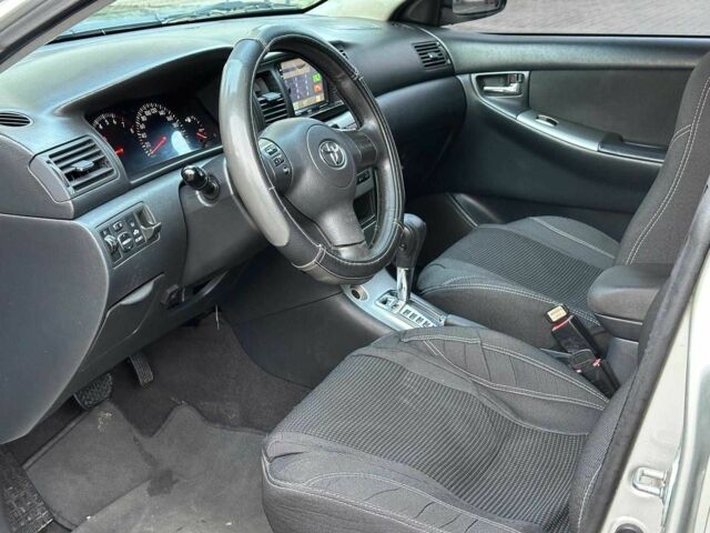 Серый Тойота Королла, объемом двигателя 1.6 л и пробегом 245 тыс. км за 5490 $, фото 7 на Automoto.ua