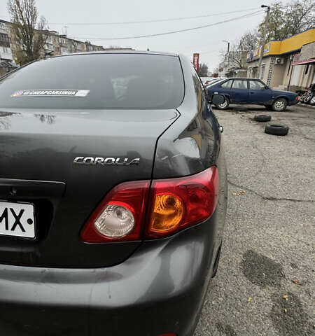 Серый Тойота Королла, объемом двигателя 1.6 л и пробегом 261 тыс. км за 5599 $, фото 9 на Automoto.ua