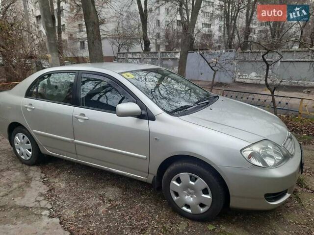 Серый Тойота Королла, объемом двигателя 1.6 л и пробегом 106 тыс. км за 8000 $, фото 2 на Automoto.ua