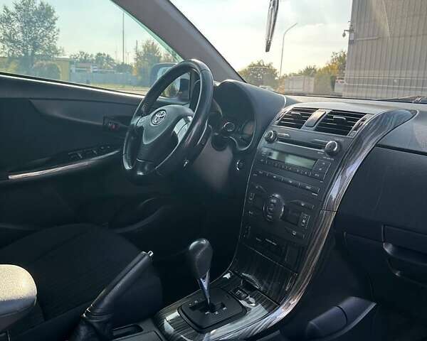 Серый Тойота Королла, объемом двигателя 1.6 л и пробегом 166 тыс. км за 6700 $, фото 15 на Automoto.ua