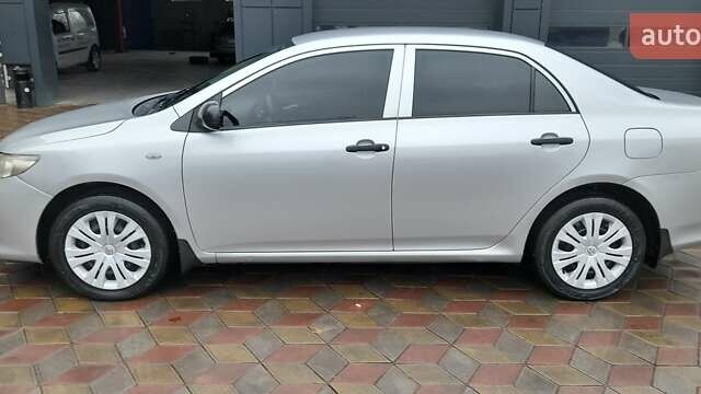 Серый Тойота Королла, объемом двигателя 1.6 л и пробегом 174 тыс. км за 6900 $, фото 3 на Automoto.ua