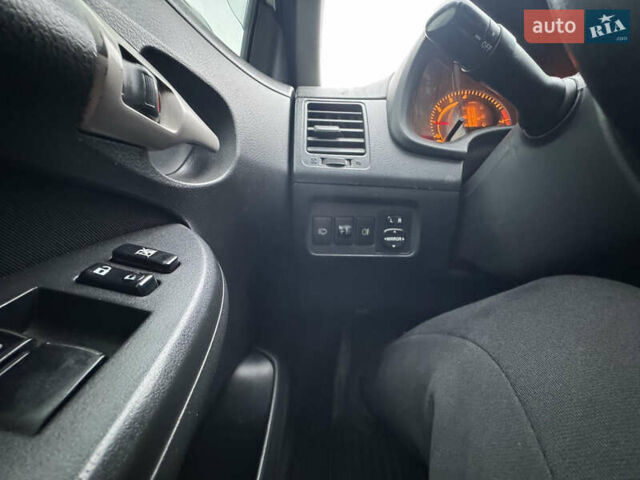 Серый Тойота Королла, объемом двигателя 1.6 л и пробегом 162 тыс. км за 7300 $, фото 17 на Automoto.ua