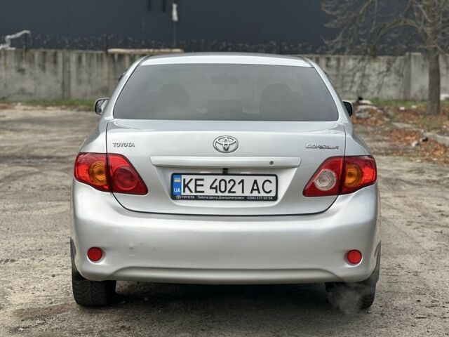 Серый Тойота Королла, объемом двигателя 1.6 л и пробегом 170 тыс. км за 6700 $, фото 2 на Automoto.ua