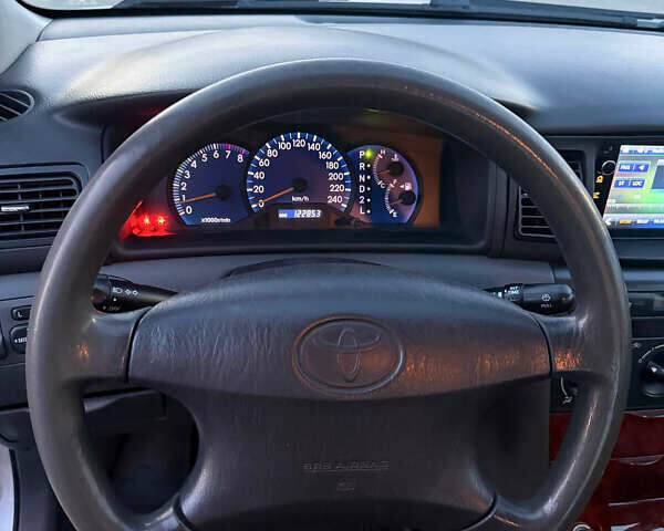 Сірий Тойота Королла, об'ємом двигуна 1.8 л та пробігом 123 тис. км за 6500 $, фото 24 на Automoto.ua