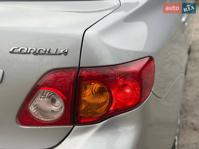 Серый Тойота Королла, объемом двигателя 1.59 л и пробегом 170 тыс. км за 6500 $, фото 39 на Automoto.ua