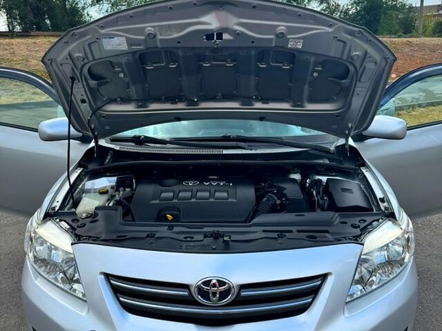 Серый Тойота Королла, объемом двигателя 1.6 л и пробегом 181 тыс. км за 7000 $, фото 9 на Automoto.ua