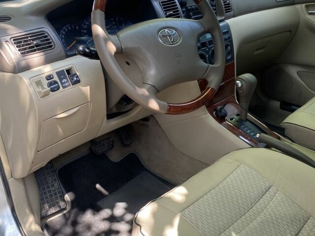 Серый Тойота Королла, объемом двигателя 1.6 л и пробегом 295 тыс. км за 5800 $, фото 12 на Automoto.ua