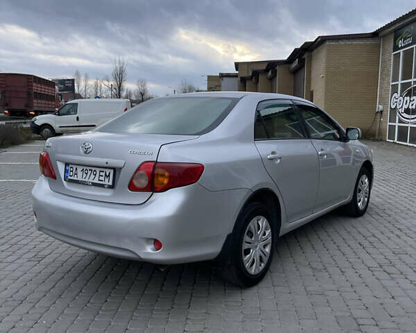 Серый Тойота Королла, объемом двигателя 1.6 л и пробегом 255 тыс. км за 5800 $, фото 6 на Automoto.ua