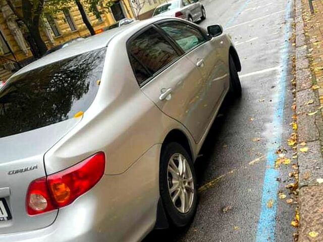 Сірий Тойота Королла, об'ємом двигуна 1.6 л та пробігом 215 тис. км за 7500 $, фото 3 на Automoto.ua