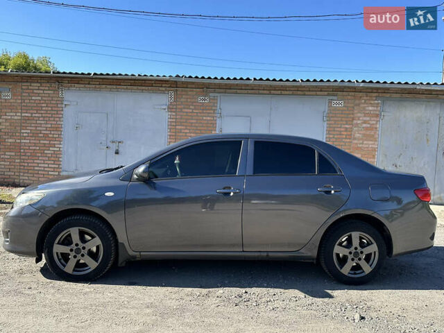 Сірий Тойота Королла, об'ємом двигуна 1.6 л та пробігом 237 тис. км за 5800 $, фото 8 на Automoto.ua
