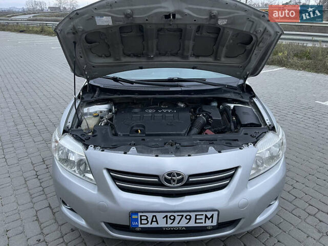 Серый Тойота Королла, объемом двигателя 1.6 л и пробегом 255 тыс. км за 5800 $, фото 18 на Automoto.ua