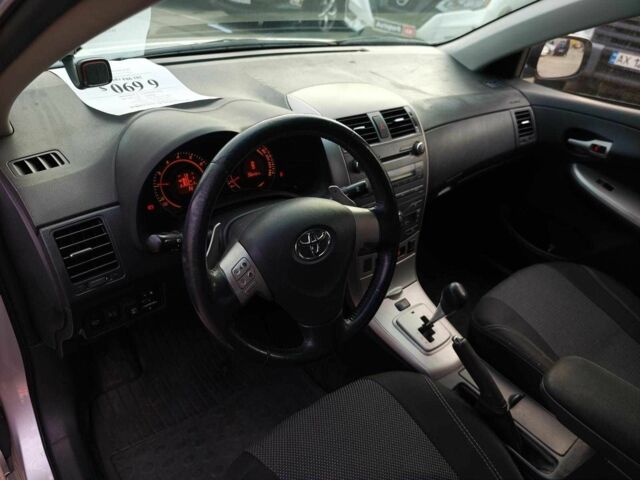 Серый Тойота Королла, объемом двигателя 1.6 л и пробегом 251 тыс. км за 6690 $, фото 20 на Automoto.ua
