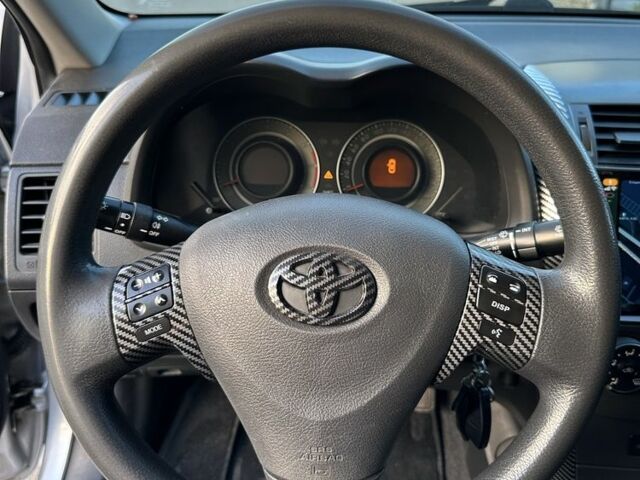 Серый Тойота Королла, объемом двигателя 1.6 л и пробегом 295 тыс. км за 6200 $, фото 5 на Automoto.ua