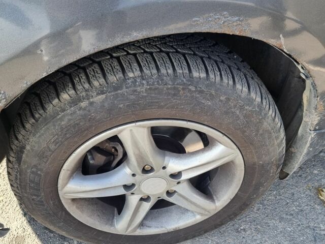 Сірий Тойота Королла, об'ємом двигуна 1.6 л та пробігом 196 тис. км за 5800 $, фото 5 на Automoto.ua