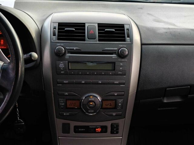 Серый Тойота Королла, объемом двигателя 1.6 л и пробегом 251 тыс. км за 6690 $, фото 15 на Automoto.ua