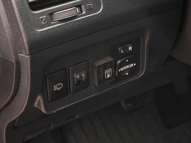 Серый Тойота Королла, объемом двигателя 1.6 л и пробегом 251 тыс. км за 6690 $, фото 22 на Automoto.ua