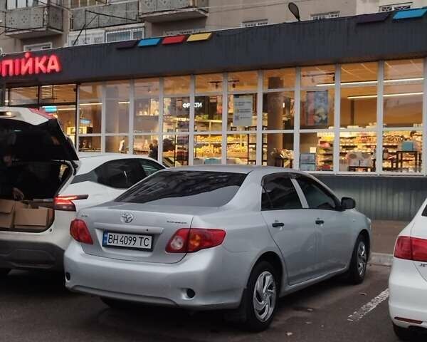 Серый Тойота Королла, объемом двигателя 1.6 л и пробегом 187 тыс. км за 6199 $, фото 3 на Automoto.ua