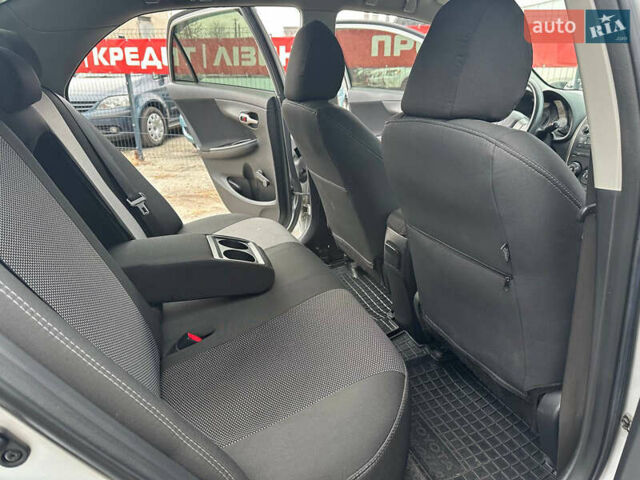 Серый Тойота Королла, объемом двигателя 1.59 л и пробегом 170 тыс. км за 6500 $, фото 19 на Automoto.ua