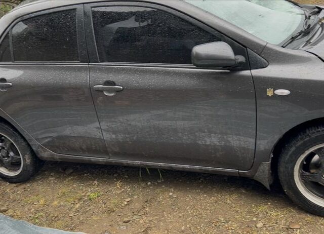 Серый Тойота Королла, объемом двигателя 0 л и пробегом 19 тыс. км за 2200 $, фото 7 на Automoto.ua