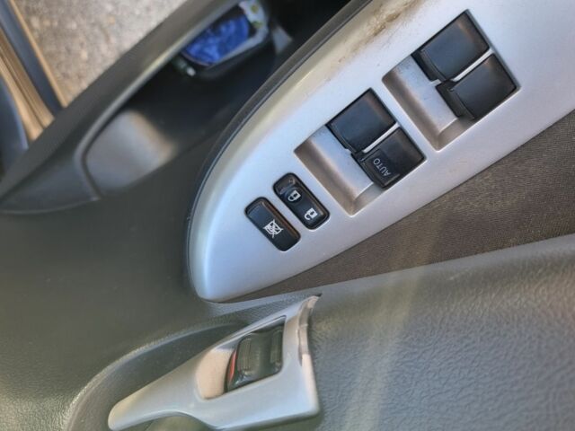 Сірий Тойота Королла, об'ємом двигуна 1.6 л та пробігом 196 тис. км за 5800 $, фото 21 на Automoto.ua