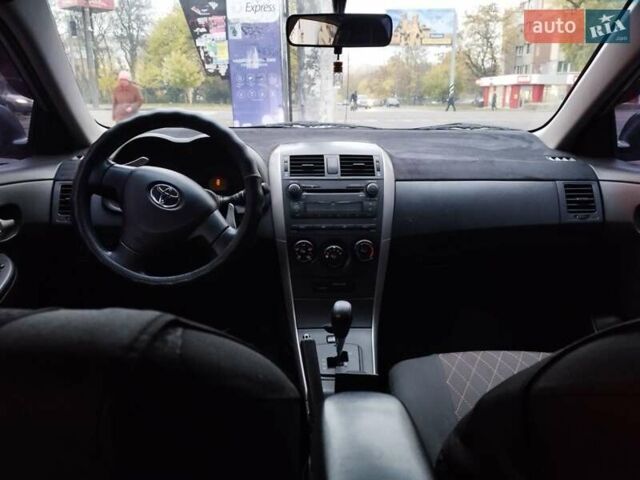Серый Тойота Королла, объемом двигателя 1.6 л и пробегом 187 тыс. км за 6199 $, фото 11 на Automoto.ua