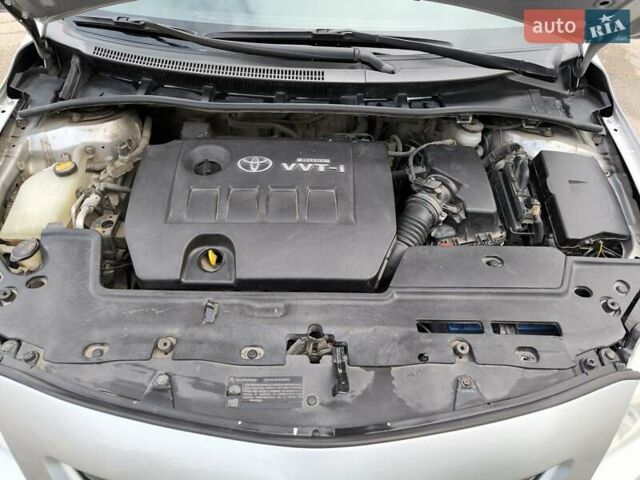 Серый Тойота Королла, объемом двигателя 1.6 л и пробегом 193 тыс. км за 7700 $, фото 10 на Automoto.ua
