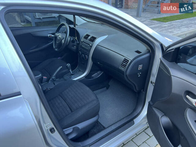 Серый Тойота Королла, объемом двигателя 1.6 л и пробегом 160 тыс. км за 6700 $, фото 7 на Automoto.ua