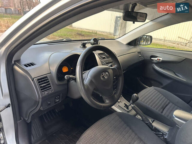 Серый Тойота Королла, объемом двигателя 1.6 л и пробегом 163 тыс. км за 6900 $, фото 11 на Automoto.ua