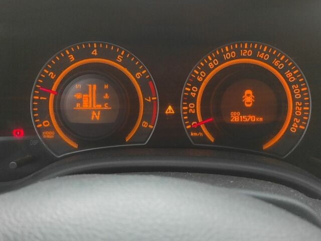 Серый Тойота Королла, объемом двигателя 1.6 л и пробегом 280 тыс. км за 6500 $, фото 10 на Automoto.ua