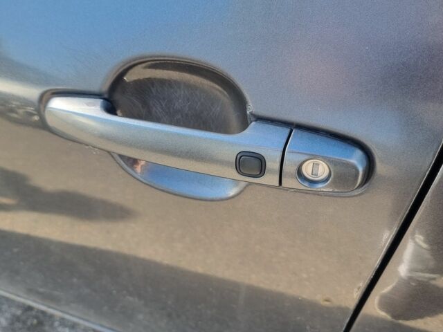 Сірий Тойота Королла, об'ємом двигуна 1.6 л та пробігом 196 тис. км за 5800 $, фото 8 на Automoto.ua