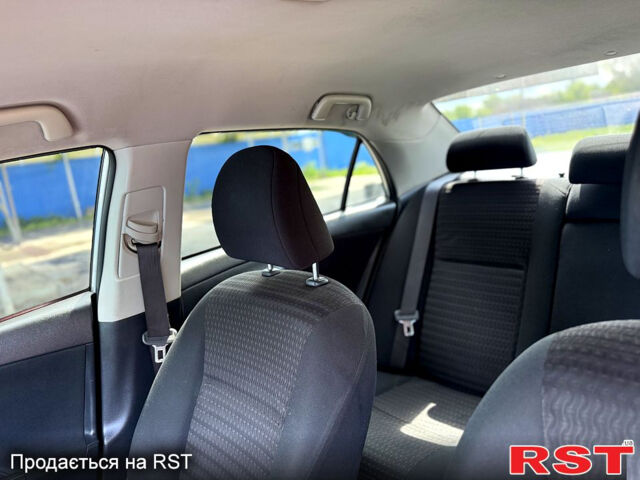 Серый Тойота Королла, объемом двигателя 1.6 л и пробегом 150 тыс. км за 6250 $, фото 7 на Automoto.ua