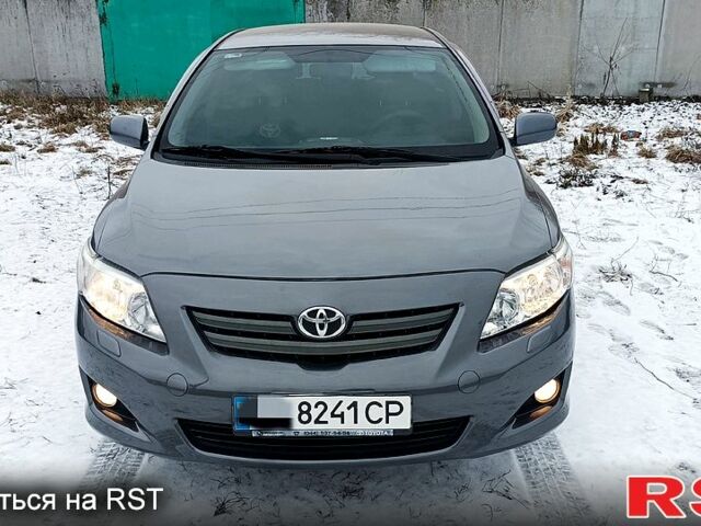 Серый Тойота Королла, объемом двигателя 16 л и пробегом 167 тыс. км за 7600 $, фото 1 на Automoto.ua