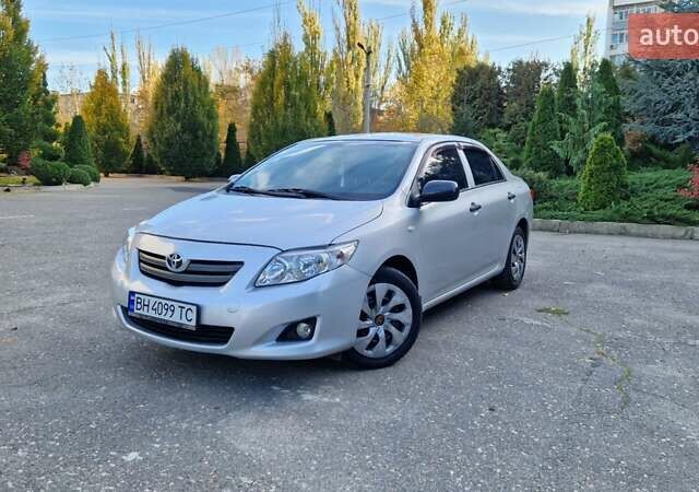 Серый Тойота Королла, объемом двигателя 1.6 л и пробегом 180 тыс. км за 5500 $, фото 4 на Automoto.ua