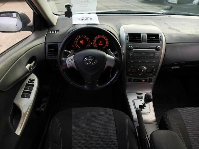 Серый Тойота Королла, объемом двигателя 1.6 л и пробегом 251 тыс. км за 6690 $, фото 14 на Automoto.ua