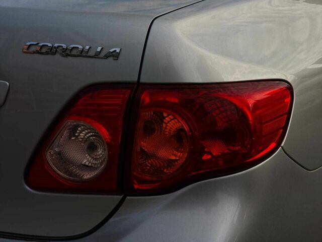 Серый Тойота Королла, объемом двигателя 1.6 л и пробегом 251 тыс. км за 6690 $, фото 9 на Automoto.ua