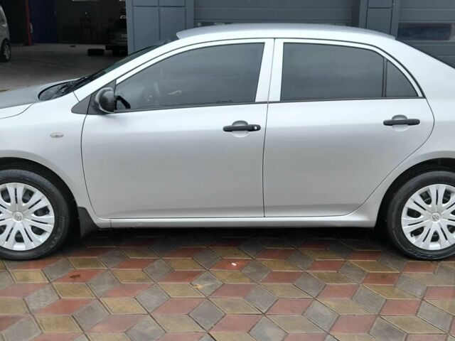 Сірий Тойота Королла, об'ємом двигуна 1.6 л та пробігом 174 тис. км за 6900 $, фото 3 на Automoto.ua