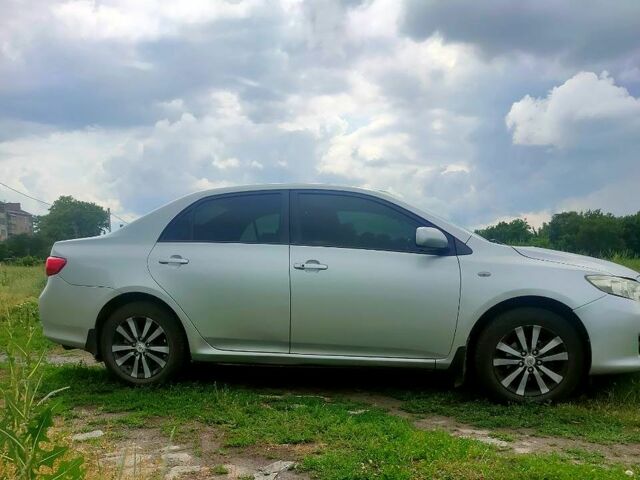 Серый Тойота Королла, объемом двигателя 1.6 л и пробегом 280 тыс. км за 5900 $, фото 2 на Automoto.ua