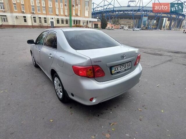 Серый Тойота Королла, объемом двигателя 1.6 л и пробегом 250 тыс. км за 7000 $, фото 3 на Automoto.ua