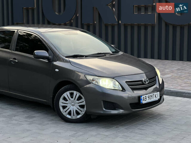 Серый Тойота Королла, объемом двигателя 1.6 л и пробегом 212 тыс. км за 6499 $, фото 2 на Automoto.ua