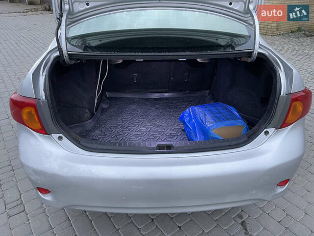 Серый Тойота Королла, объемом двигателя 1.6 л и пробегом 255 тыс. км за 5800 $, фото 17 на Automoto.ua