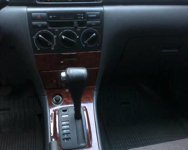 Серый Тойота Королла, объемом двигателя 1.6 л и пробегом 233 тыс. км за 5300 $, фото 4 на Automoto.ua